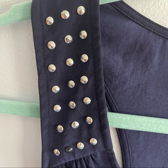 Rock & Republic Racerback Navy V Neck Tank Top with Studs Size Medium - Picture 3 of 5